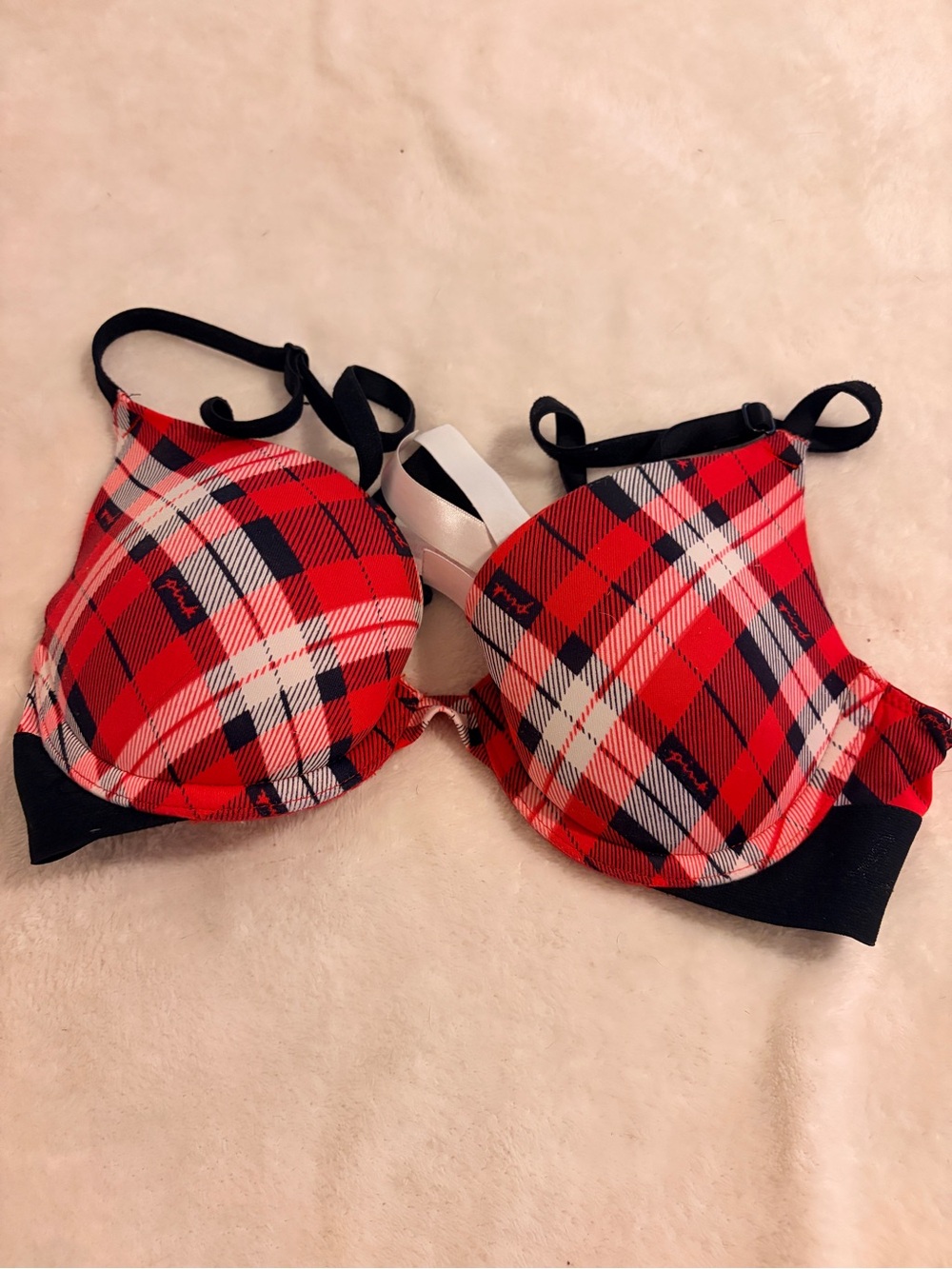 PINK Bra 🎄🧣